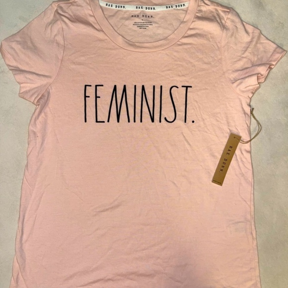 NWT Rae‎ Dunn FEMINIST Shirt